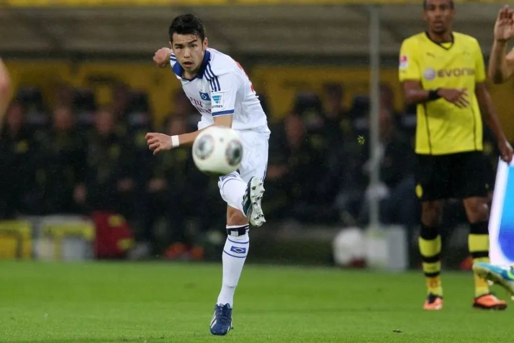  格雷茨风暴侵袭德甲赛场，奥地利双星闪耀助球队抢分成功